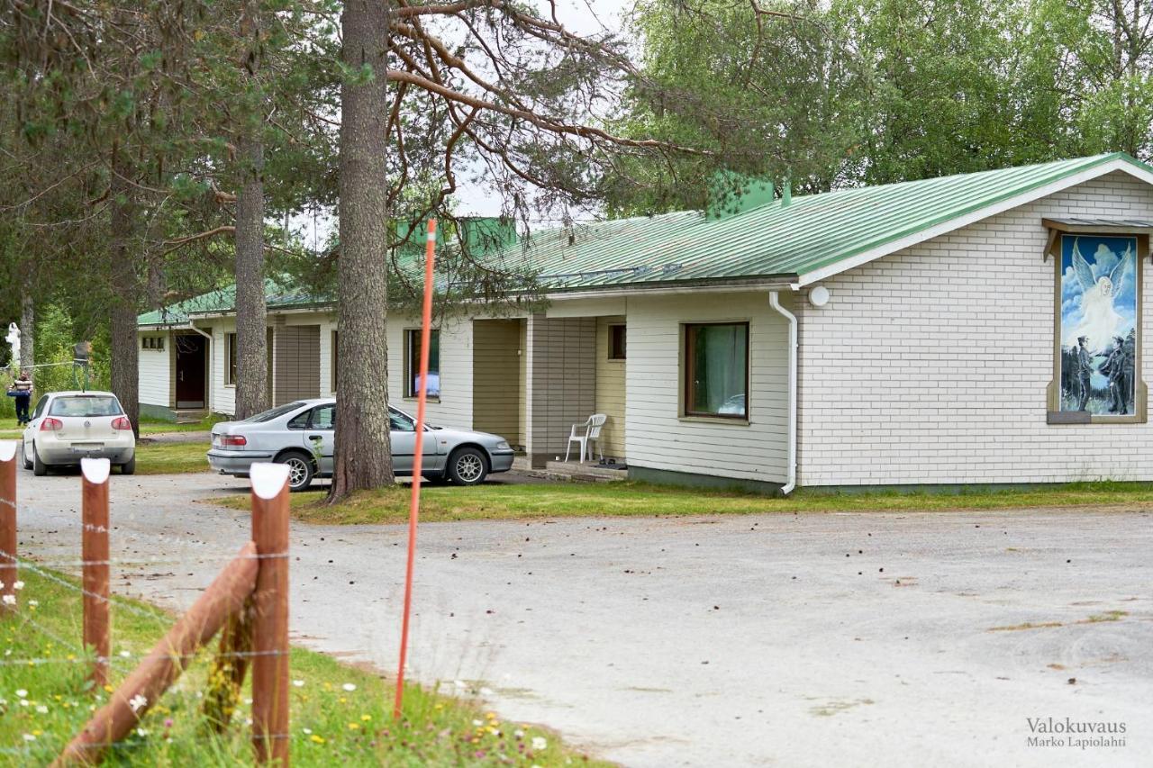 Raate Guest House スオムッサルミ エクステリア 写真